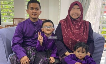 5. Amer and family celebrated Syawal with his family in Penang